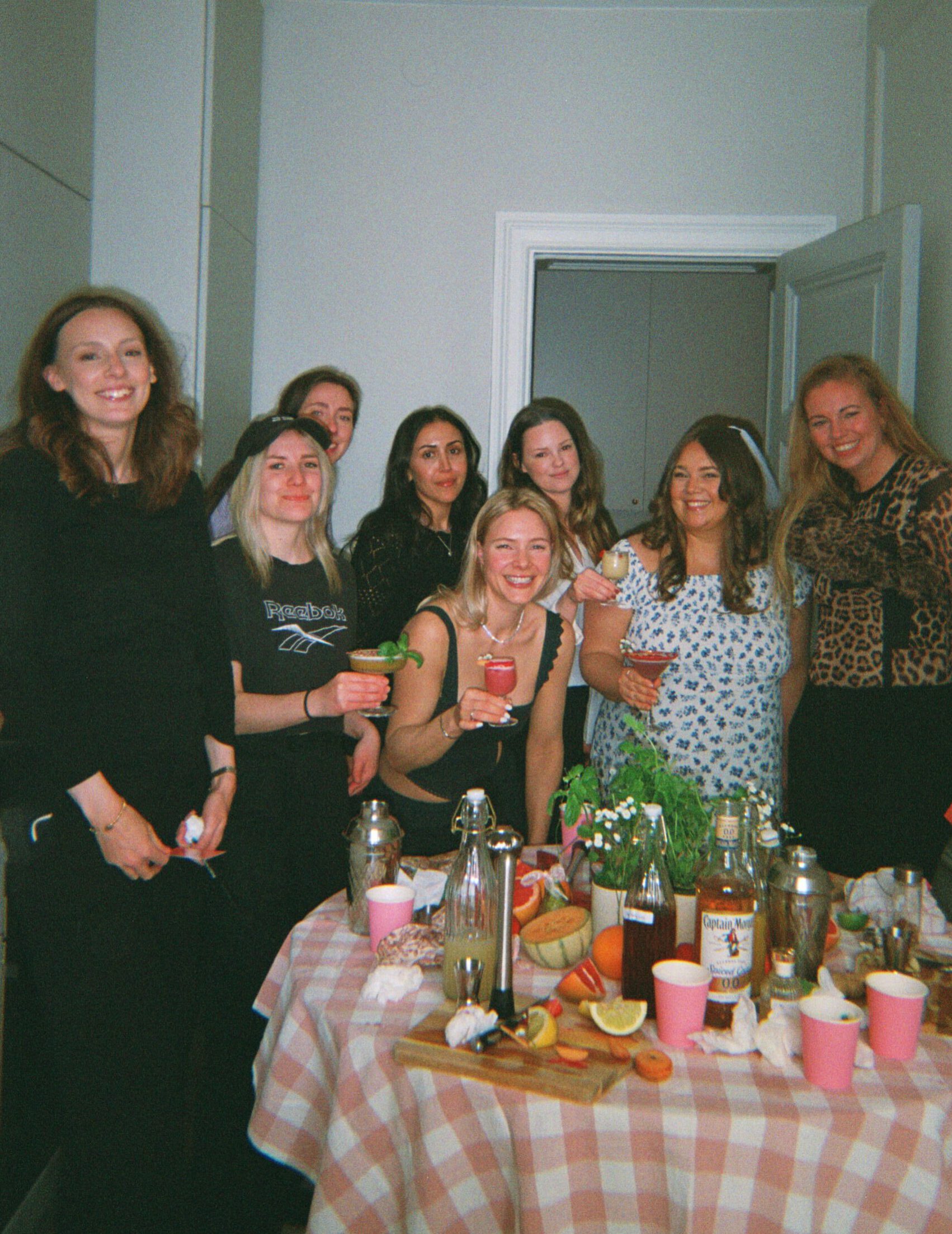 Möhippa_Stockholm_Cocktail_Contest Bachelorette Party in Stockholm Cocktail Contest